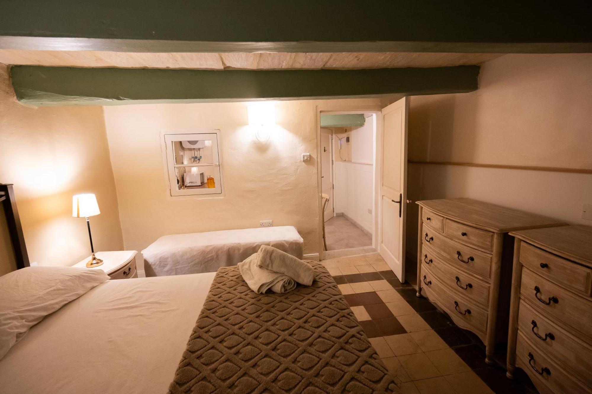 Arcanum Apartment 1 Very Close To Seafront Bus Station And Ferry To Valletta Senglea Kültér fotó